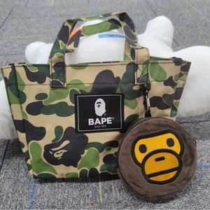 A BATHING APE fan SHOPPING BAG and TOTEBAG camouflage two-piece set